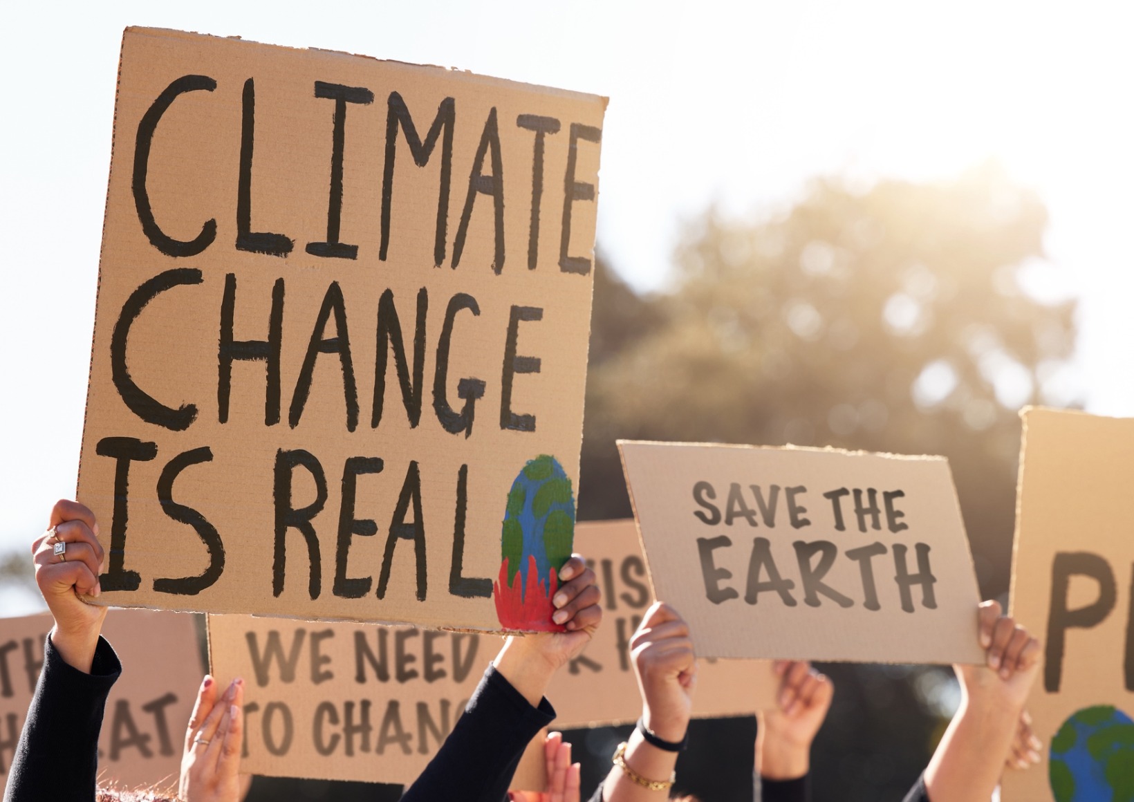shot-of-a-group-of-people-protesting-climate-change.jpg_s=1024x1024&w=is&k=20&c=ATZO_KOQ5j8_urg2x7OuRS9Z33iRcqOU2BHaxZJGNHw= Climate-Related Extreme Weather Events Pose $5 Trillion Global Economic Risk, Says Lloyd's of London Study